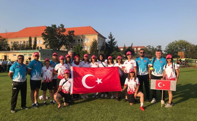 “Softbolda sporcularımız umut vadediyor“