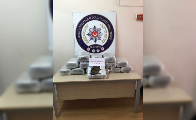 TIR'da da 33 kilo 700 gram esrar bulundu