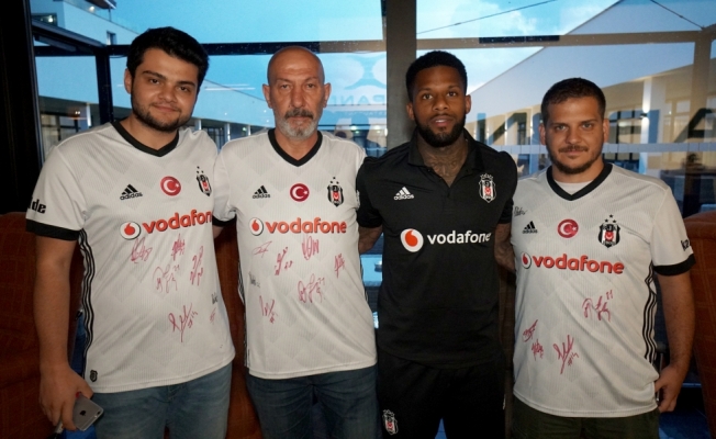 Vodafone KaraKartallılar Beşiktaş'ı Slovakya kampında ziyaret etti