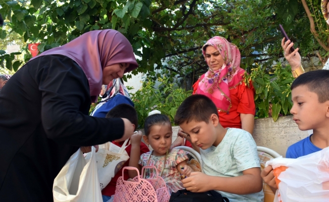 Bilecik'te 6 asırlık “şeker atma“ geleneği