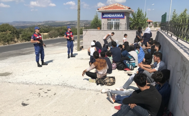 45 düzensiz göçmen yakalandı