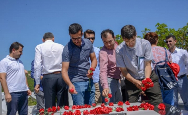 Şehit Yarbay Hüseyin Avni Bey kabri başında anıldı