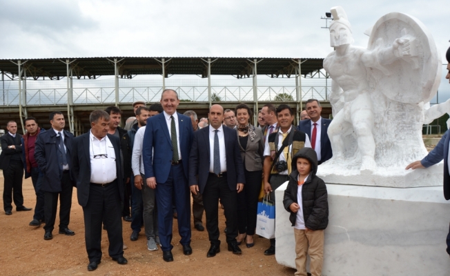 Biga Uluslararası Taş Heykel Sempozyumu sona erdi