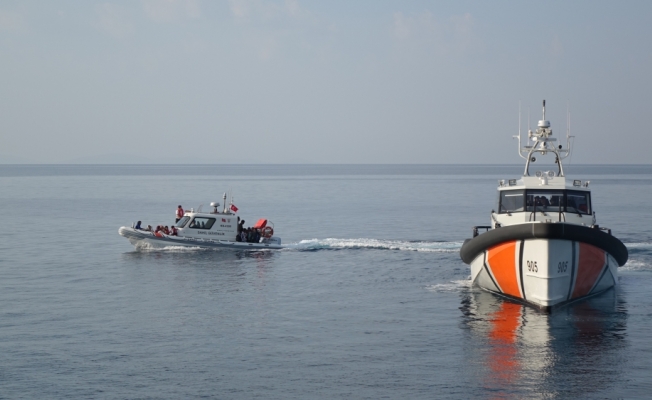 Çanakkale'de 42 düzensiz göçmen yakalandı