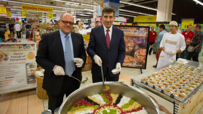 CarrefourSA, aşurelik ürünlerini müşterileri ile buluşturuyor