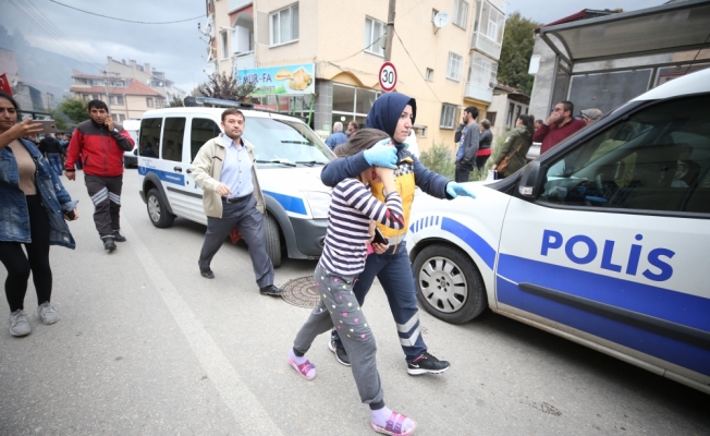 Bursa'da bir binada patlama sonucu yangın çıktı