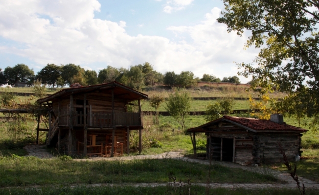 Aktopraklık Höyüğü'ndeki 3 köyle 