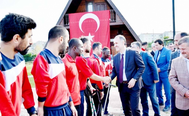 Başkan Taban, ampute futbolcuları ziyaret etti