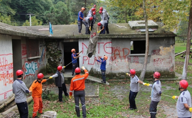 İGDAŞ Arama Kurtarma Ekibi'ne eğitim