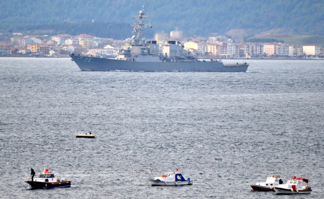 Amerikan savaş gemisi Çanakkale Boğazı'ndan geçti