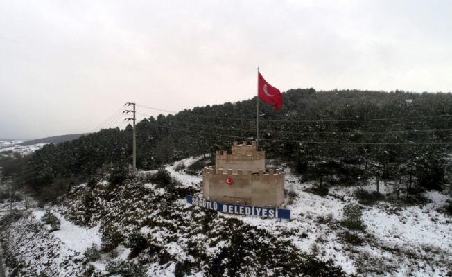 Söğütlü'de kar güzelliği