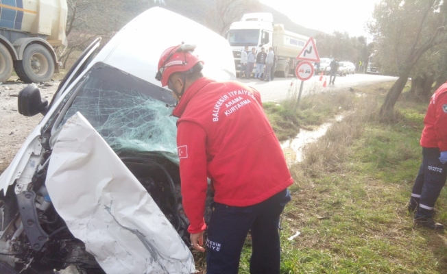 Balıkesir'de trafik kazası: 1 ölü