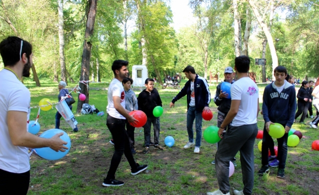 Engelleri ortadan kaldırarak birlikte eğlendiler