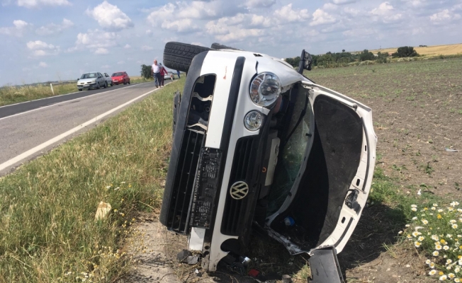 Tekirdağ'da iki otomobil çarpıştı: 6 yaralı