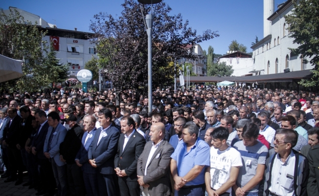 Beyin kanaması sonucu ölen erin cenazesi defnedildi