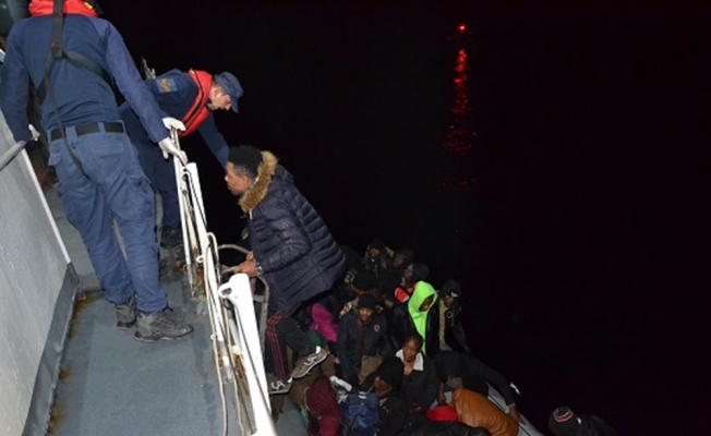 Çanakkale'de 43 düzensiz göçmen yakalandı