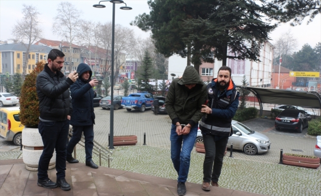 GÜNCELLEME - Bursa'da ceylan derisi üzerine yazılmış Tevrat ele geçirildi