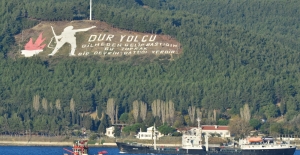 Rus askeri gemisi Çanakkale Boğazı'ndan geçti