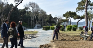 Çanakkale Belediye Başkanı Gökhan çalışmaları inceledi