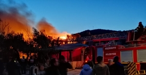 Çanakkale'de otel yangını